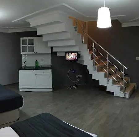 Eves Suites Апартаменты *