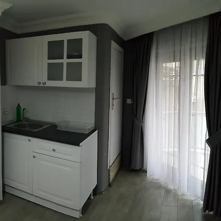 Апартаменты Eves Suites *